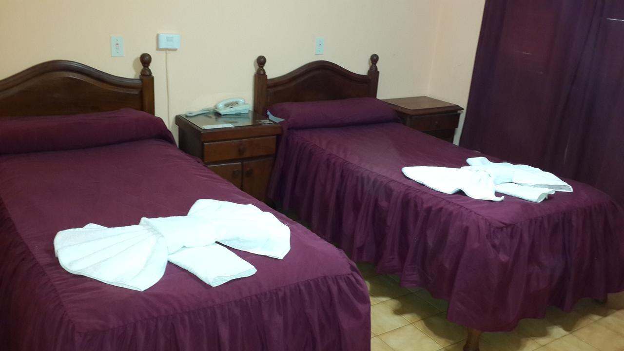 Gran Hotel Arauco Aimogasta Oda fotoğraf